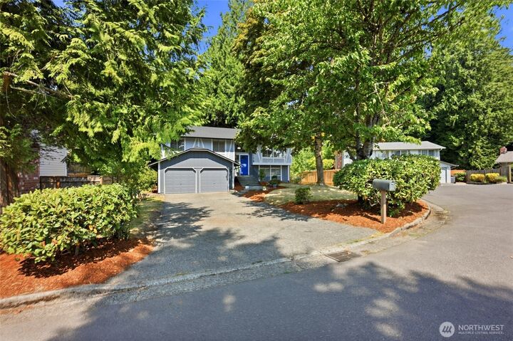 Property Photo: 5115 Monticello Drive WA 98026