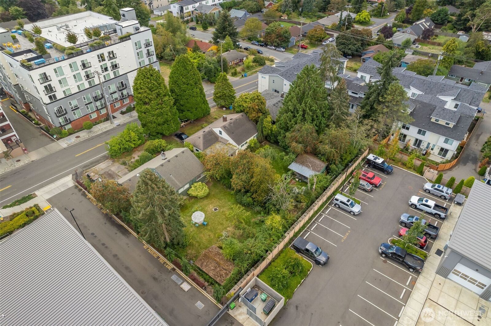Property Photo: 1216 -1228 NE 180th Street WA 98155
