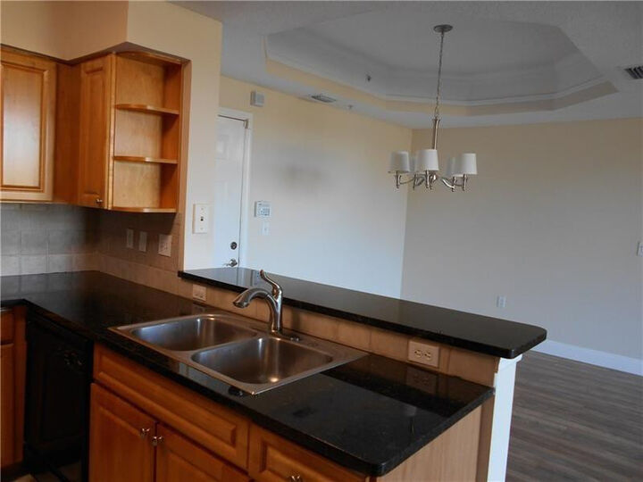 Property Photo: 2058 Alta Meadows Lane 2512 FL 33444
