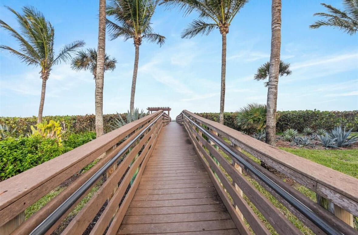 Property Photo:  4225 N Highway A1a 17  FL 34949 
