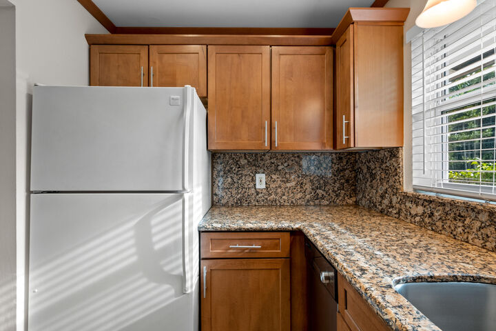 Property Photo: 1106 NE 16th Court 2 FL 33305