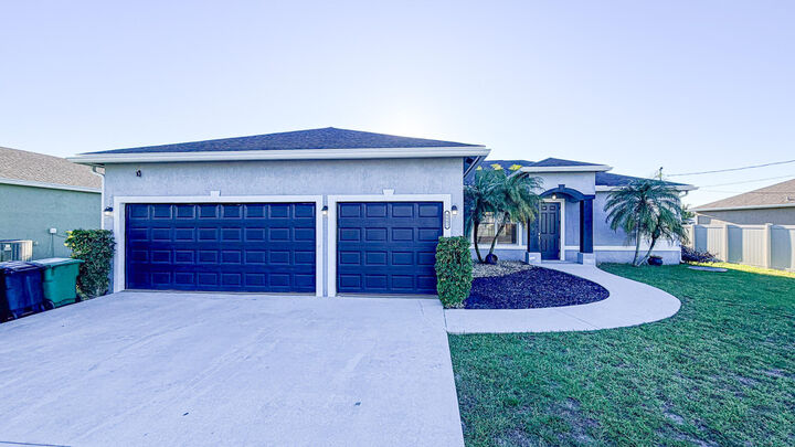 Property Photo: 4002 SW Jarmer Road FL 34953