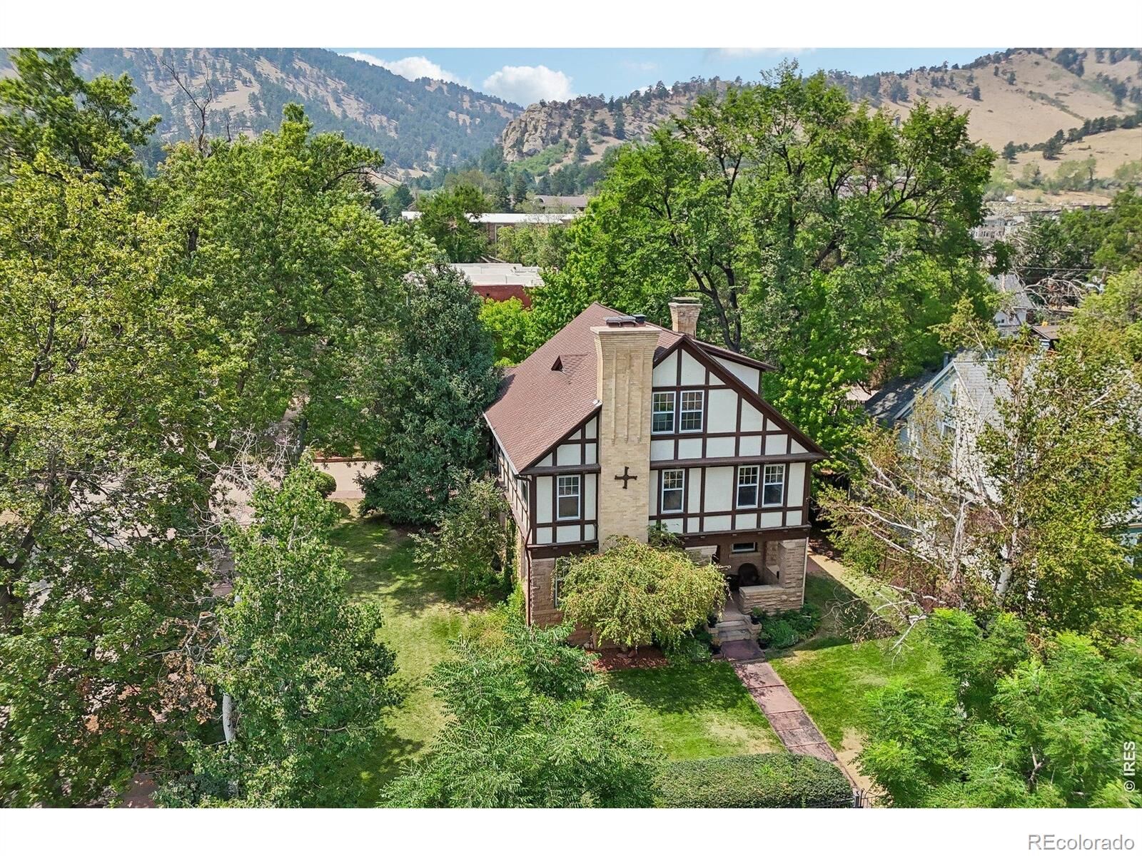 Property Photo:  2409 5th Street  CO 80304 