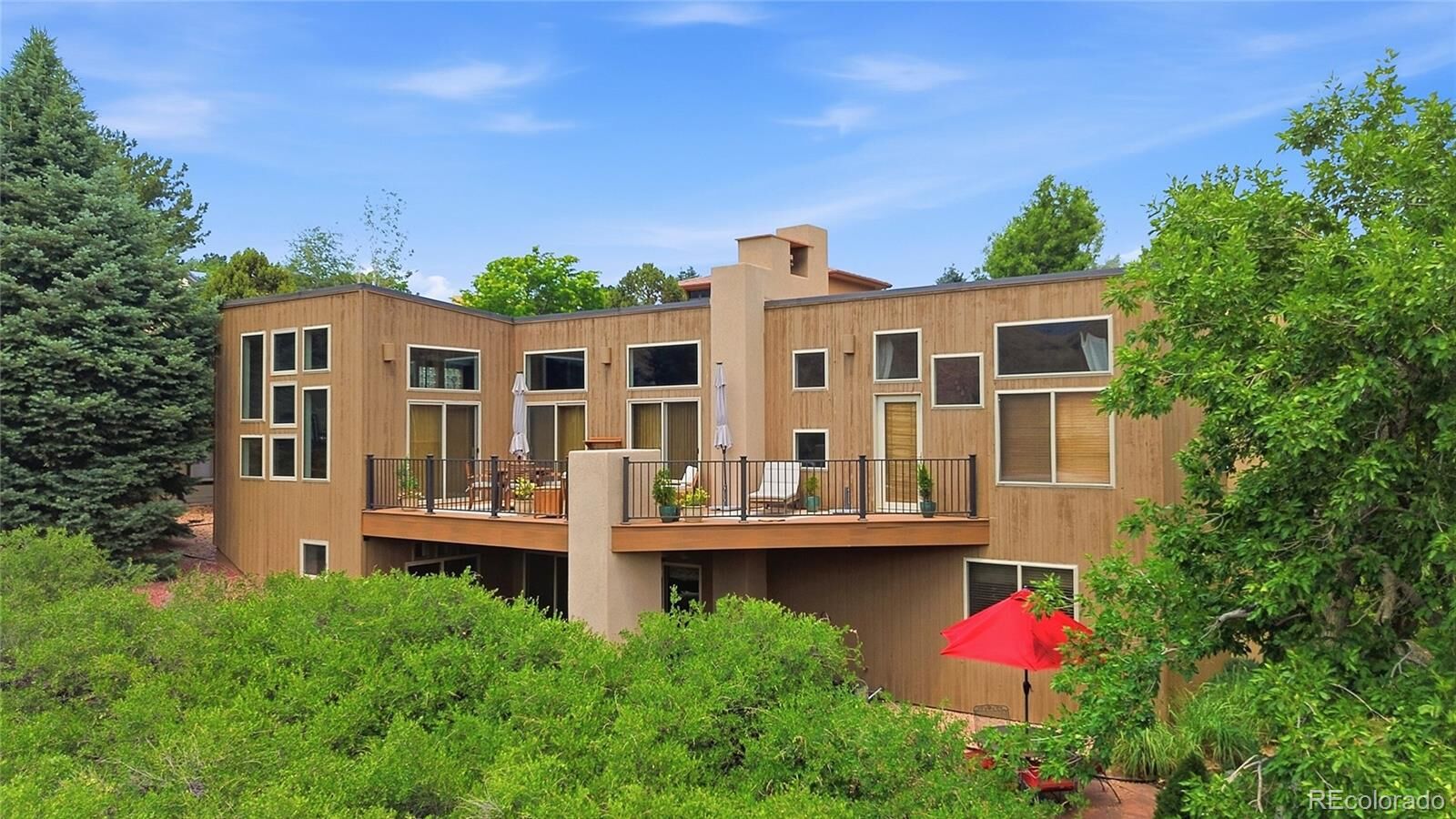 Property Photo:  10606 Brown Fox Trail  CO 80125 