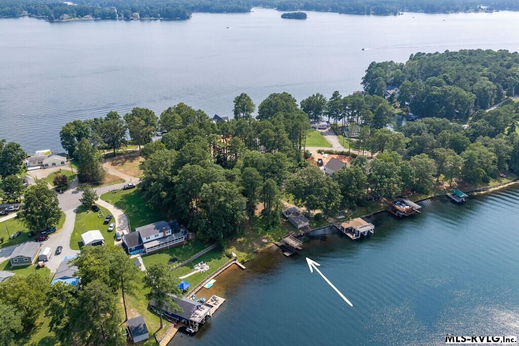 Property Photo:  399 Pineview Dr  NC 27842 