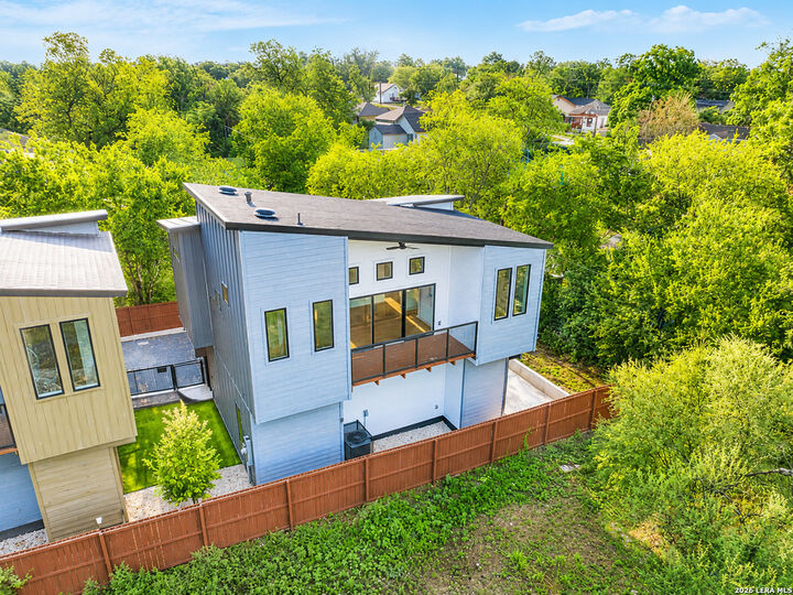 Property Photo:  108 Vine St 103  TX 78210 