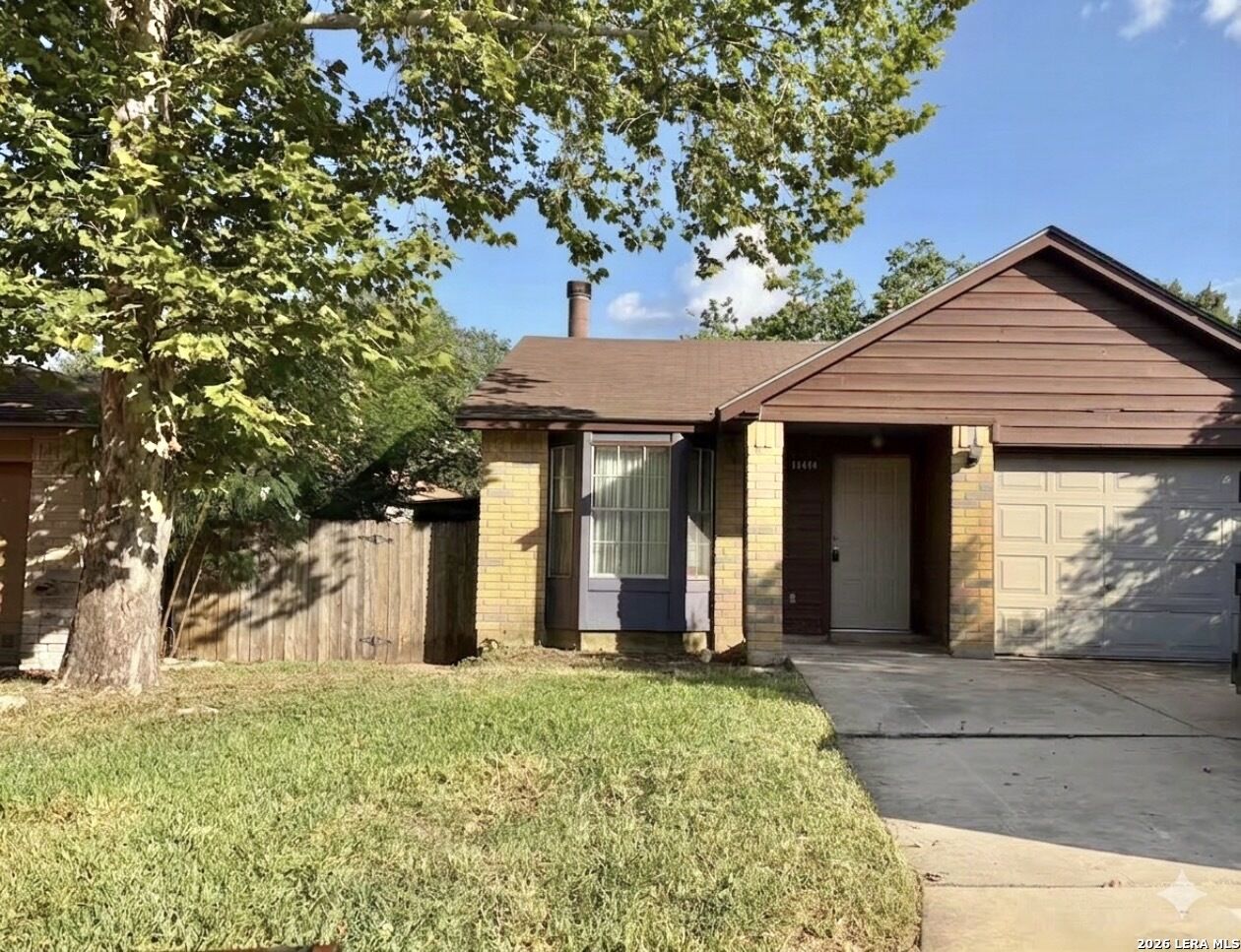 Property Photo:  11434 Potter Vly  TX 78245 