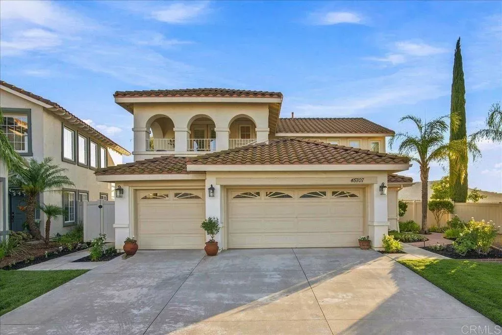 Property Photo:  45707 Corte Rodrigo  CA 92592 