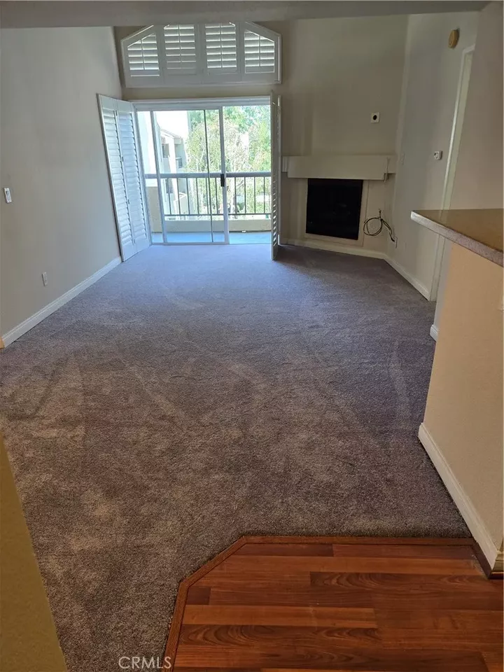 Property Photo: 5520 Owensmouth CA 91367