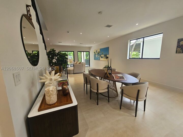 Property Photo:  2927 SW 36th Ave  FL 33133 
