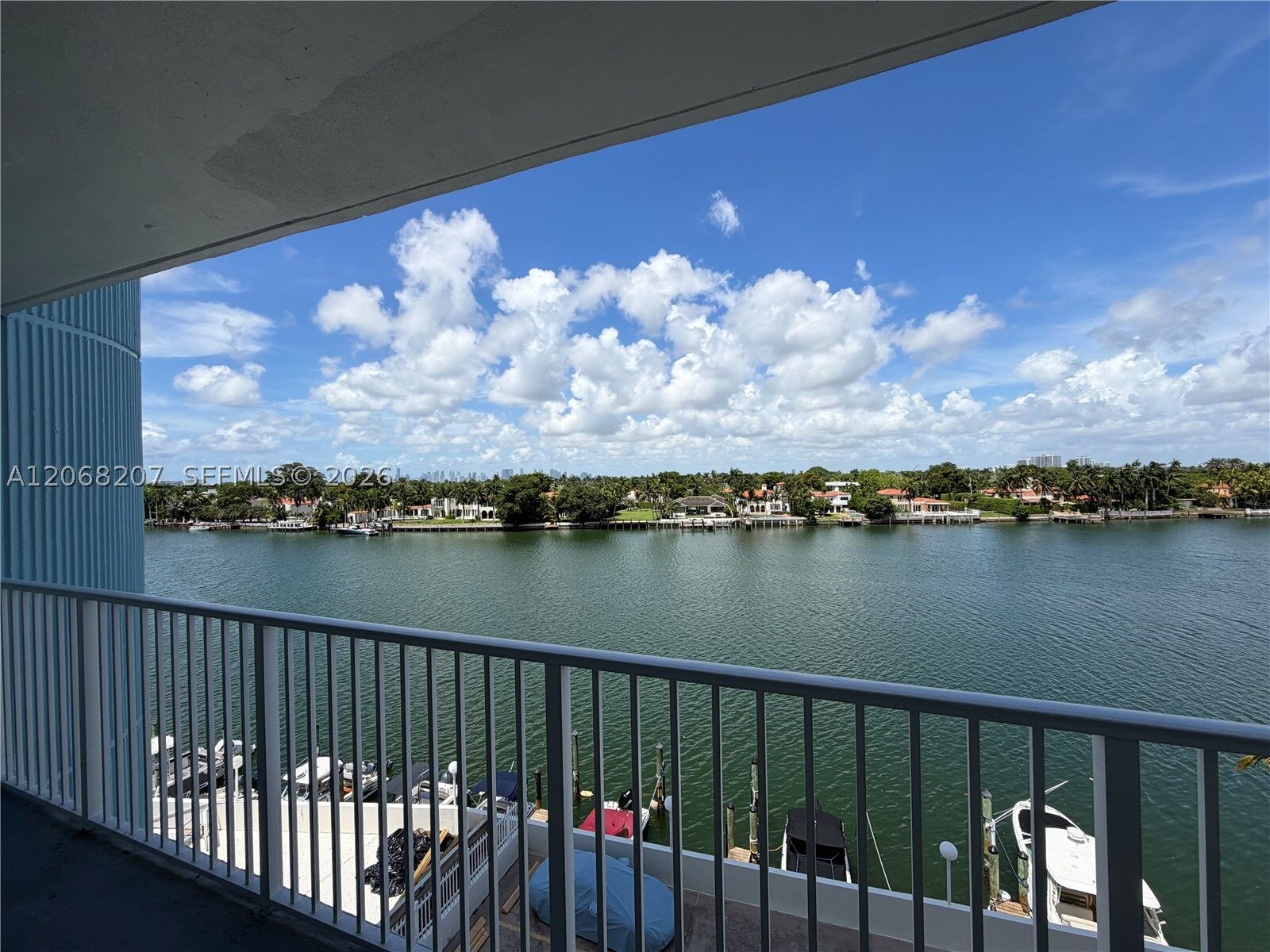 Property Photo:  5838 Collins Ave 4A  FL 33140 