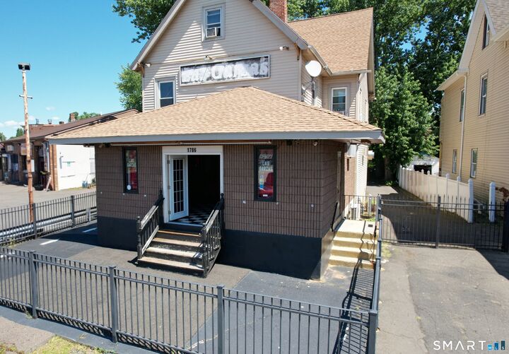 Property Photo:  1784-1786 Broad Street  CT 06114 