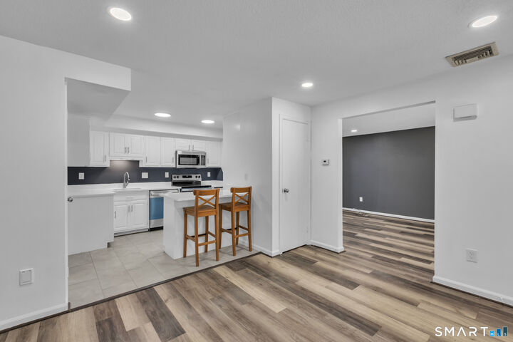 Property Photo:  15 Cardinal Drive 15  CT 06032 