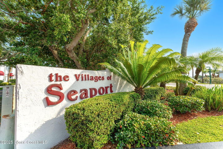 Property Photo:  220 Beach Park Lane  FL 32920 