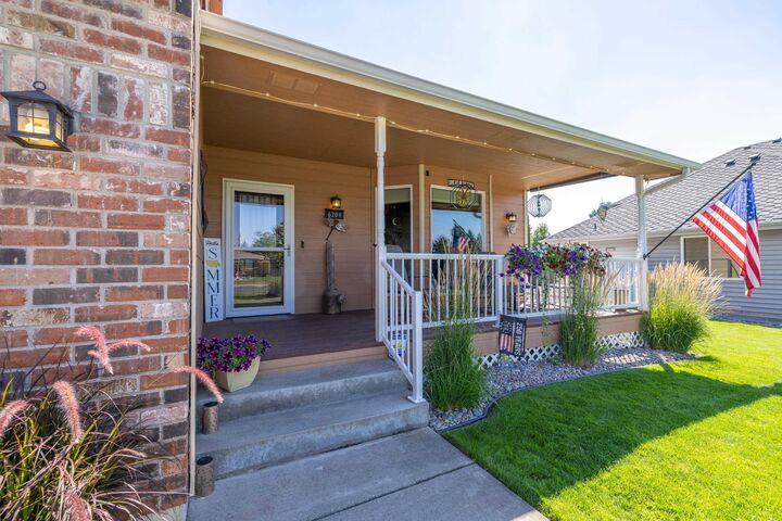 Property Photo: 6209 W Skagit Ct WA 99208