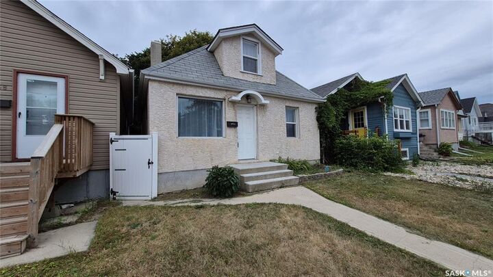 Property Photo: 2164 Reynolds Street SK S4N 3N1