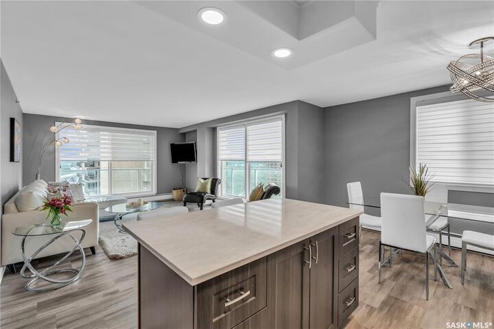 Property Photo:  320 5th Avenue N 1606  SK S7K 2P5 