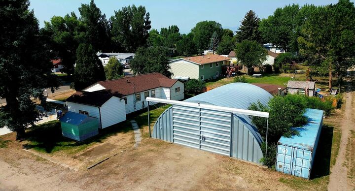 Property Photo: 707 Huntington Street WY 82801