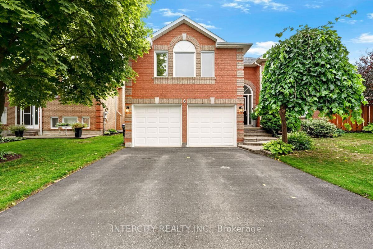 Property Photo: 6 Compton Crescent ON L3Z 2X5