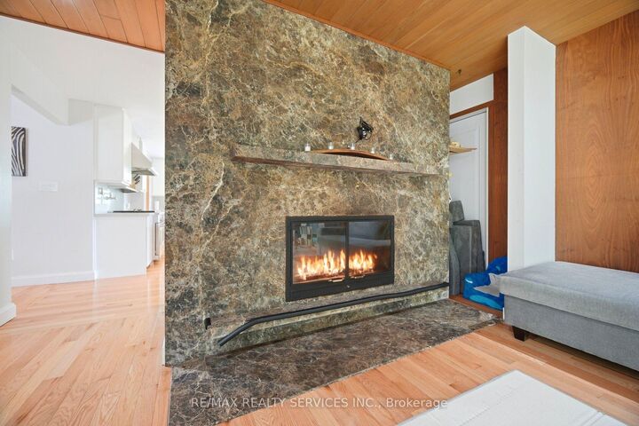 Property Photo: 19246 Centreville Creek Road ON L7K 2N1
