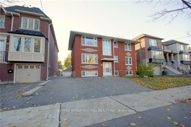 Property Photo: 232 Aldercrest Road ON M8W 4J7