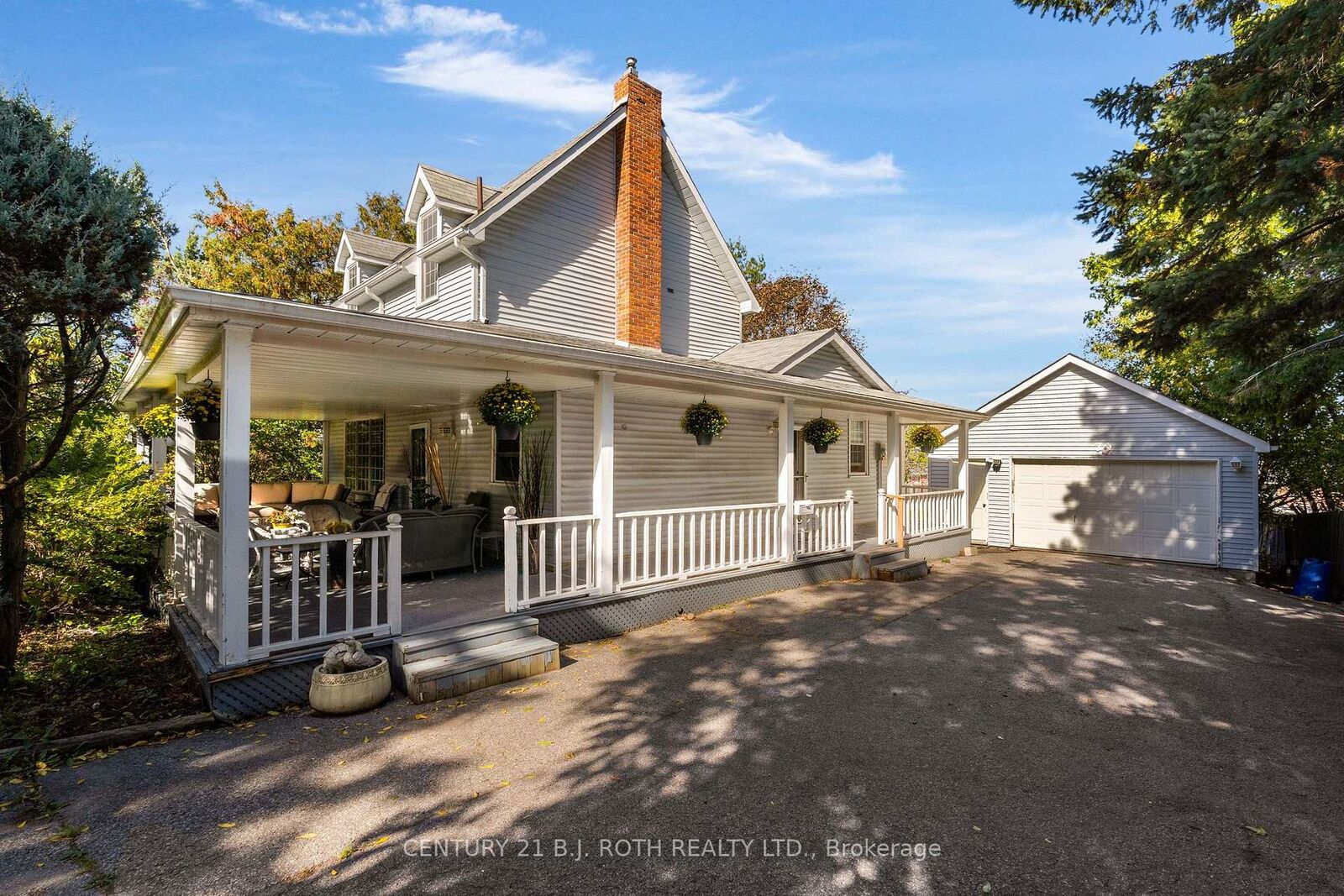 Property Photo: 70 Baldwin Lane ON L4N 2W3