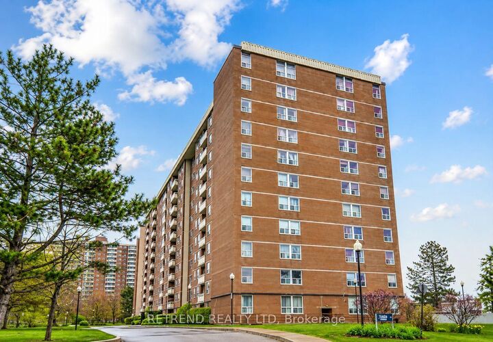 Property Photo:  175 Hilda Avenue 813  ON M2M 1V8 