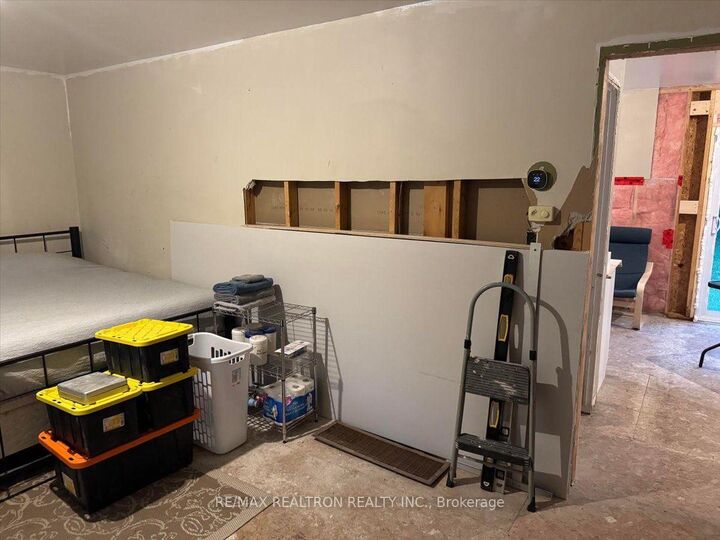 Property Photo: 5840 Lowanda Lane ON L0K 1W0