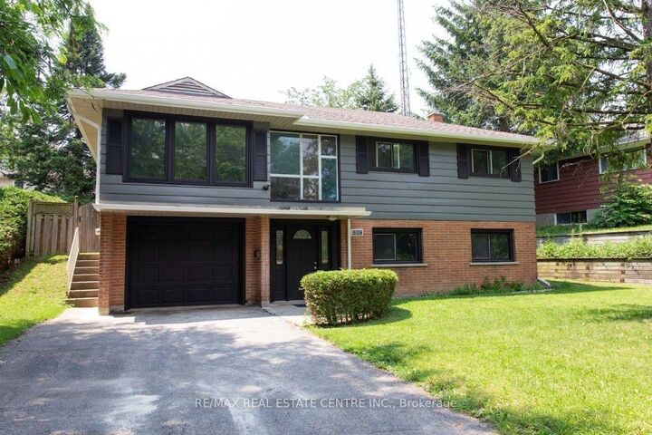 391 Tamarack Drive — photo 1