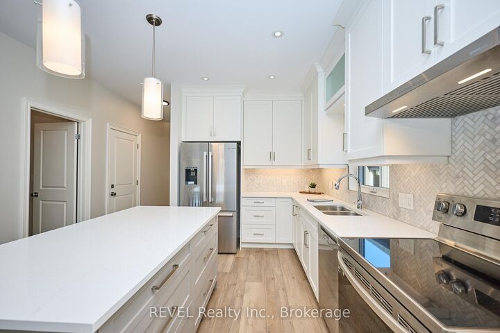 Property Photo: 99 Homestead Drive ON L0S 1J0