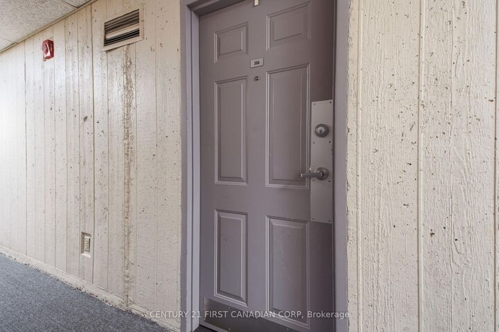 Property Photo:  1445 Huron Street 306  ON N5V 2E6 