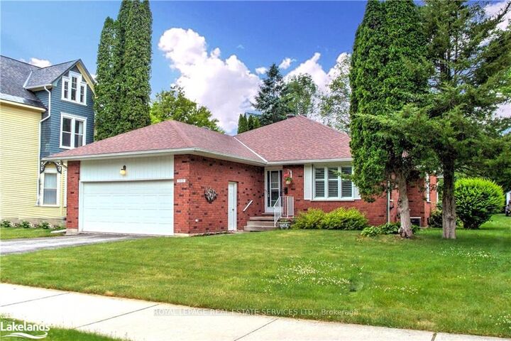 Property Photo: 112 Bruce Street S ON N0H 2P0