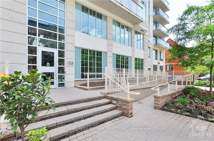 Property Photo: 138 Somerset Street 509 ON K2P 0A3