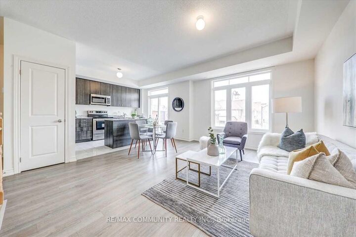 Property Photo:  2718 William Jackson Drive  ON L1X 0E6 