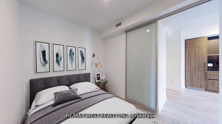 Property Photo:  1100 Sheppard Avenue W 1023  ON M3J 0H1 