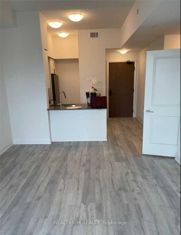 Property Photo:  9700 Ninth Line 602  ON L6B 1A8 