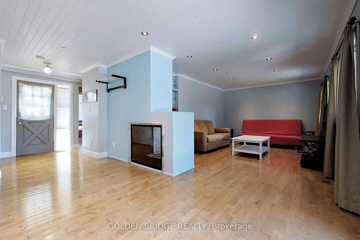 Property Photo: 196 South Channel Drive ON L4P 2N3