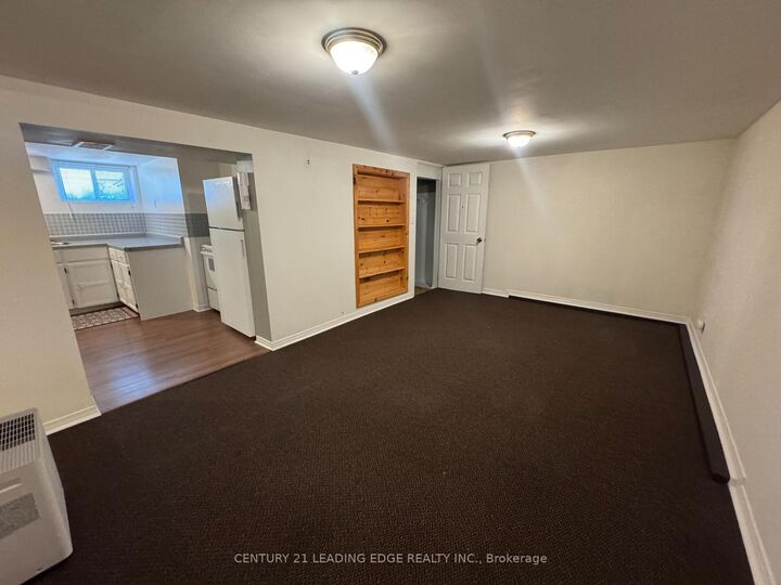 Property Photo: 293 Oshawa Boulevard N ON L1G 5T2