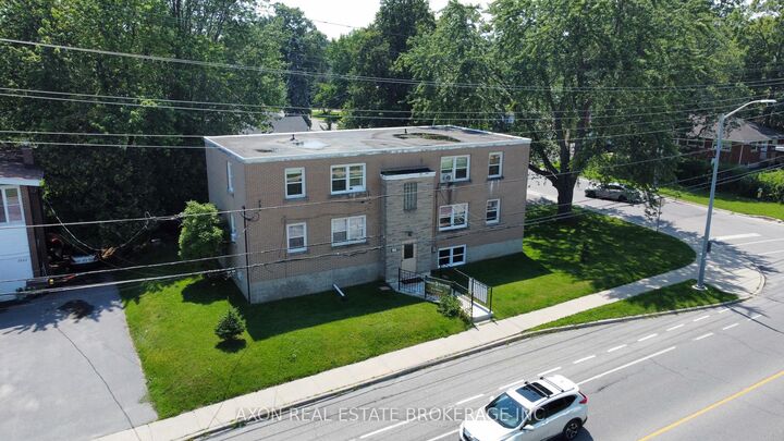 1028 Johnson Street — photo 1