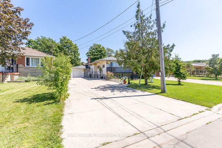 134 Homeside Avenue — photo 1