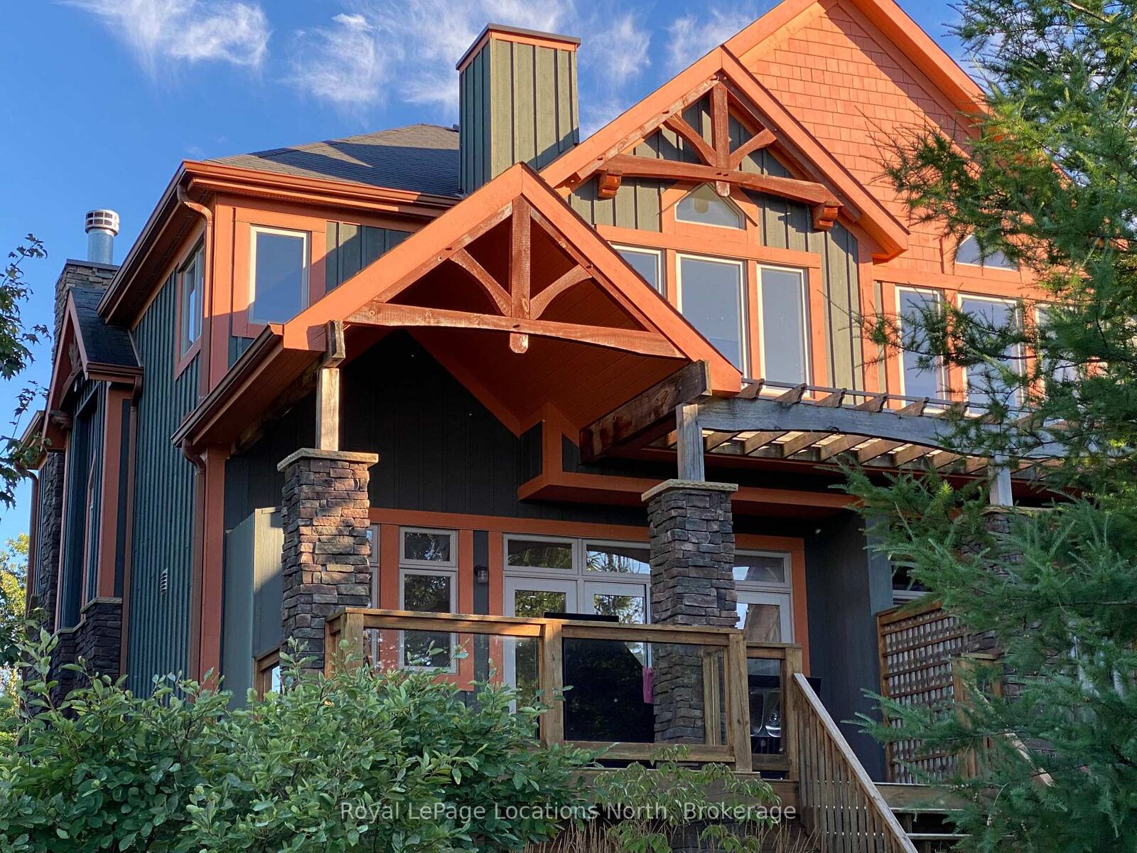 Property Photo:  204 Blueski George Crescent 56  ON L9Y 0V4 