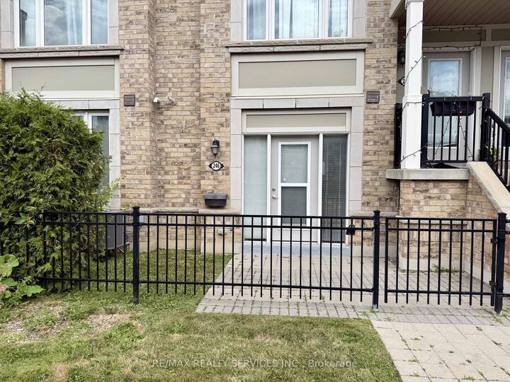 Property Photo: 250 Sunny Meadow Boulevard 256 ON L6R 3Y6