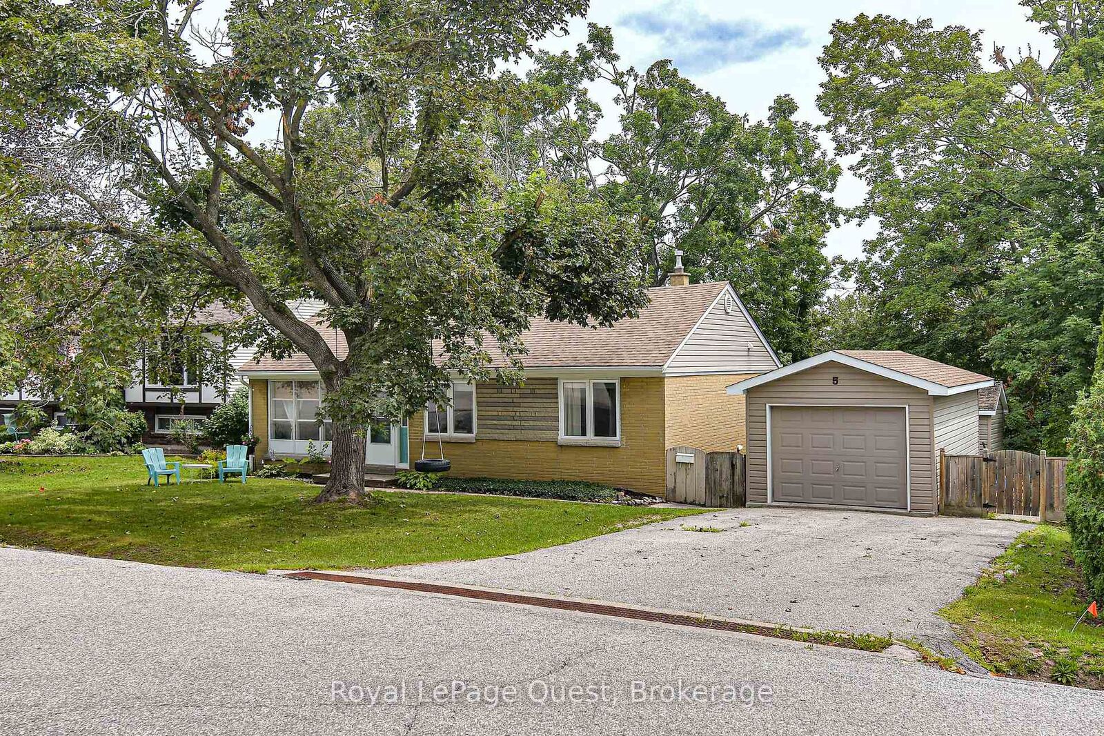 Property Photo:  5 Karen Crescent  ON L3V 3H2 