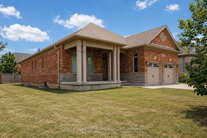 Property Photo: 3183 Pincombe Drive ON N6L 0B4