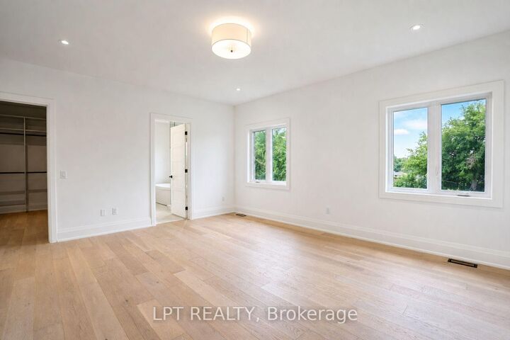 3 Richmond Park Drive — photo 1