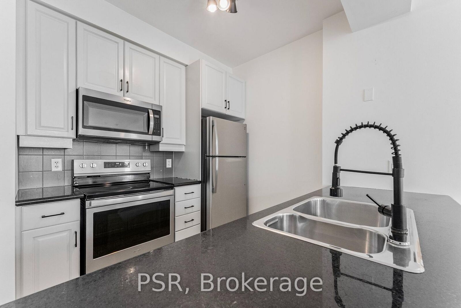 Property Photo: 9 Boardwalk Drive 423 ON M4L 6T1