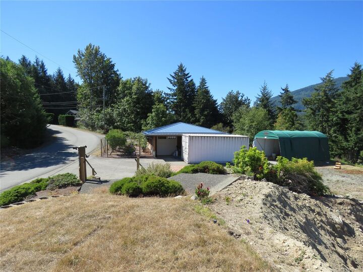 Property Photo: 3799 Panorama Cres BC V0R 1K4