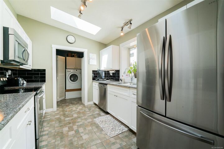 Property Photo: 2446 Divot Dr BC V9T 4B2