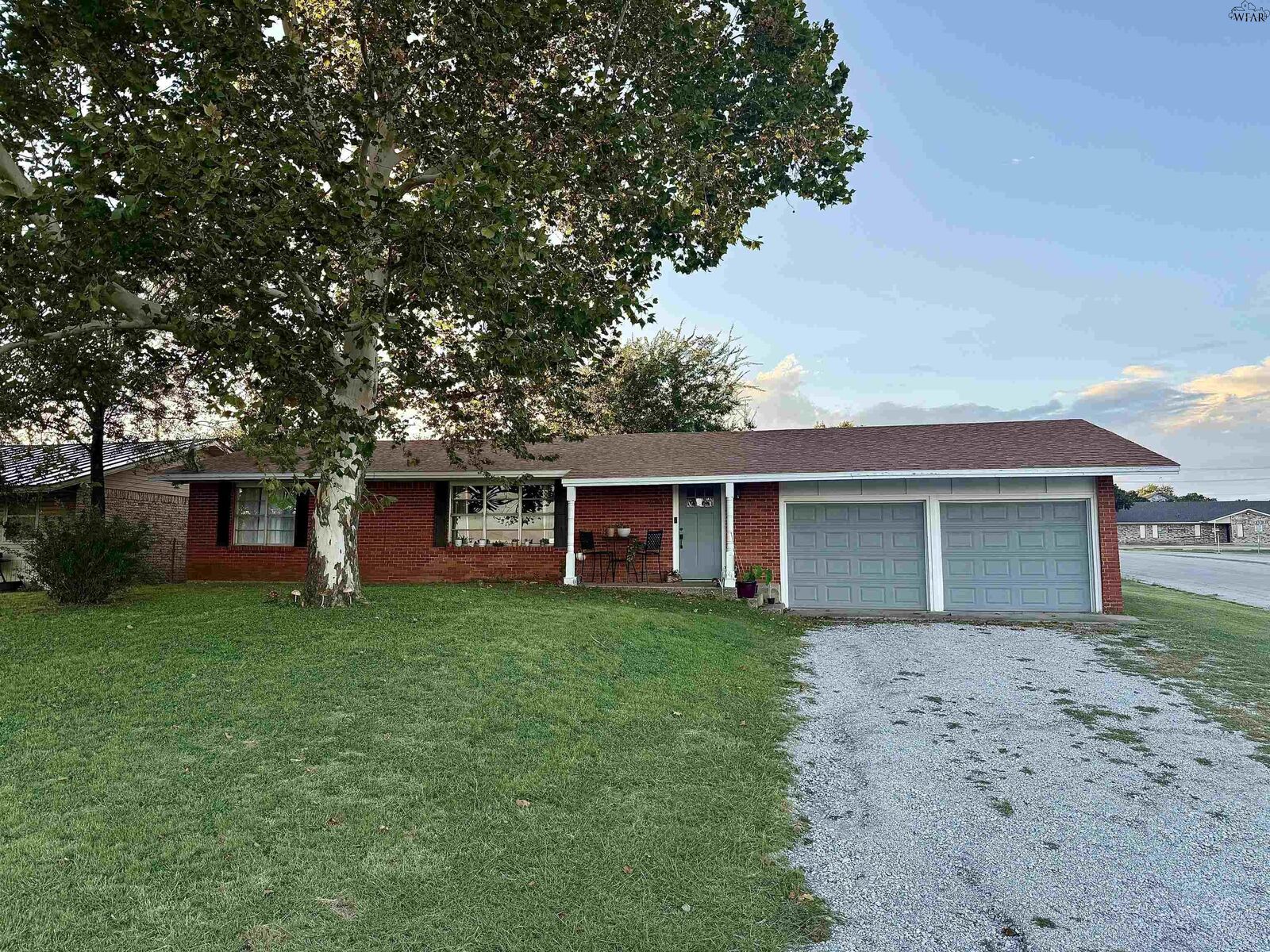 Property Photo:  200 Arden Street  TX 76230 