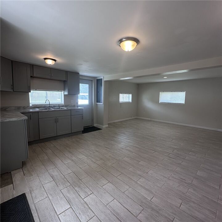 Property Photo: 45 Kettle Dr PA 15301